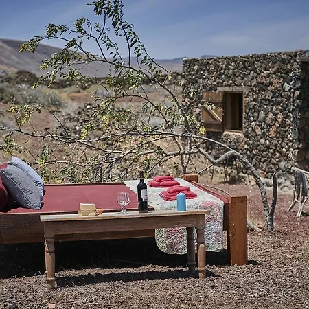 Дом отдыха Hubara Retreat